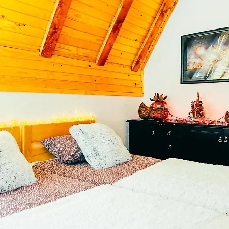 Vikend Kuca Dina 弗拉西克